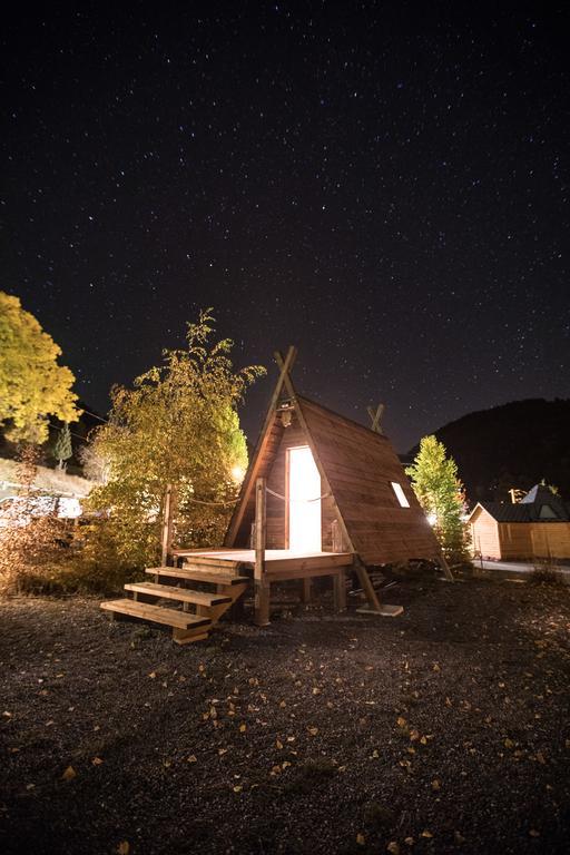Готель Camping Le Cians Бей Екстер'єр фото